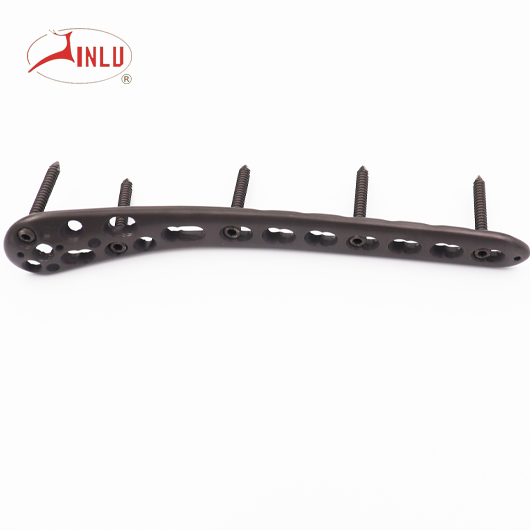Nẹp khoá đa hướng đầu dưới cẳng chân -1